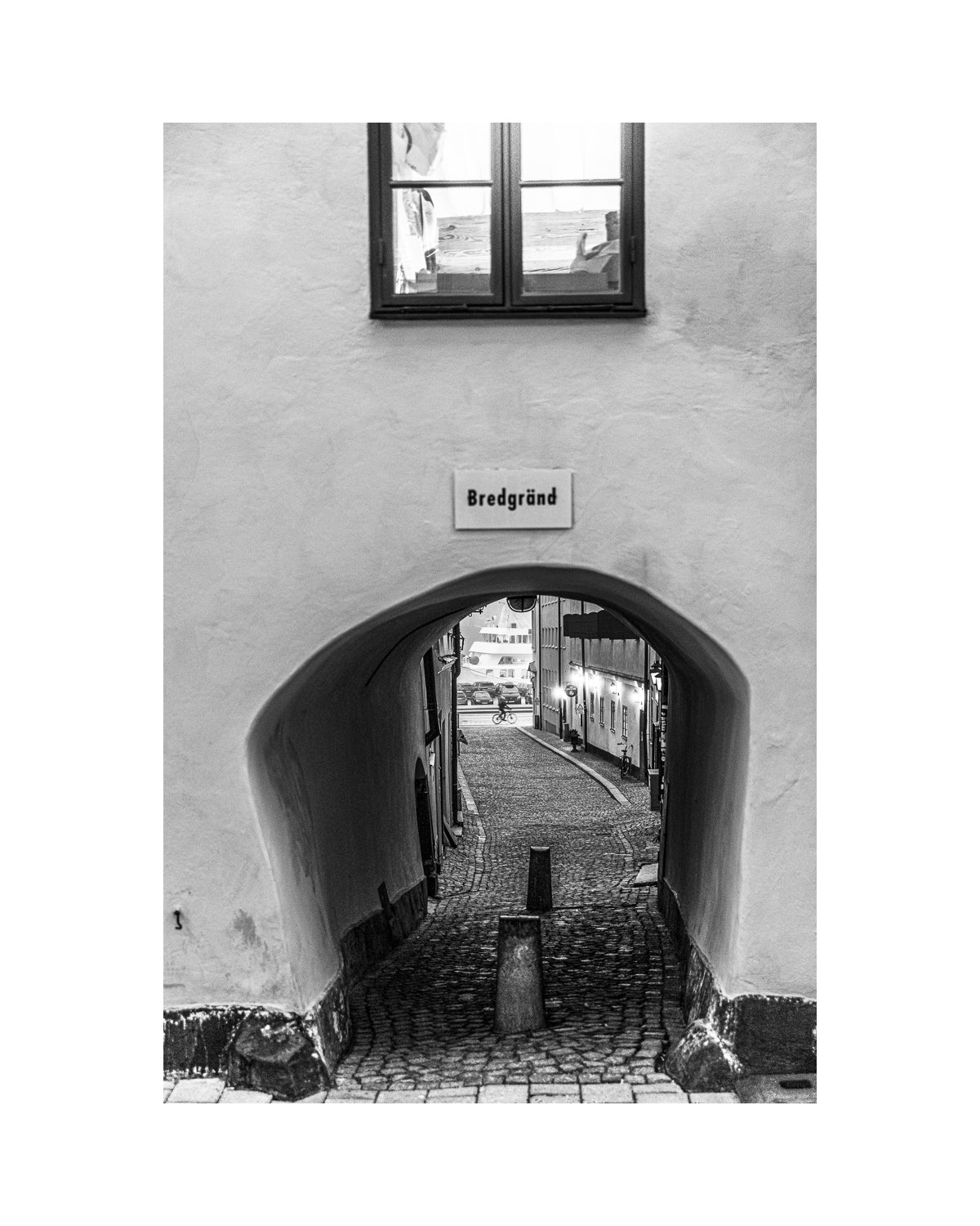 Bredgränd